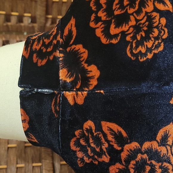 Navy Blue with Orange Roses, Synth-Velvet Long Sleeve Crop - Picture 3 of 4